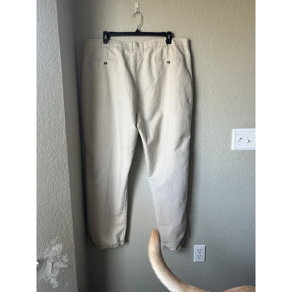 Men's 46x 32 Linen Cotton Pleated Dress Pants Beige Cuffed Irvine Park
